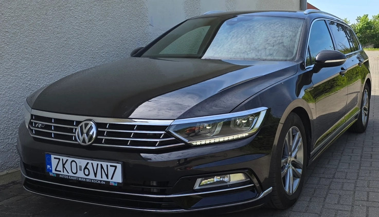 Volkswagen Passat cena 105000 przebieg: 135000, rok produkcji 2018 z Koszalin małe 407